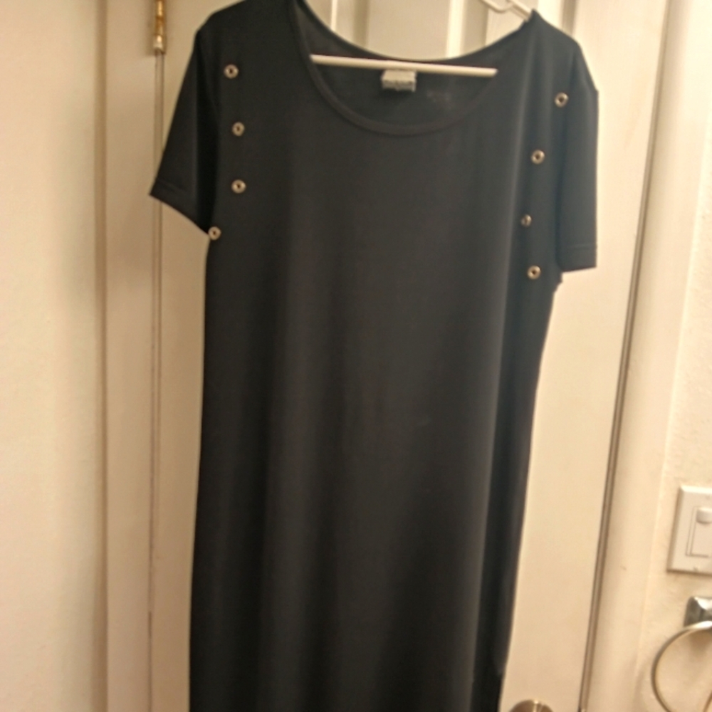 Lightweight Knee Length Black Dress